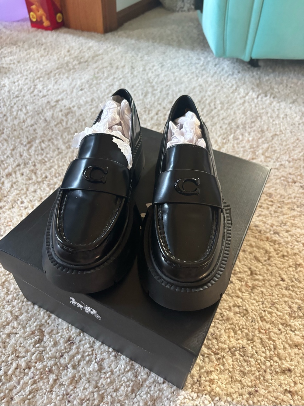 Classic Coach “Smooth Black” Leah Leather Loafers